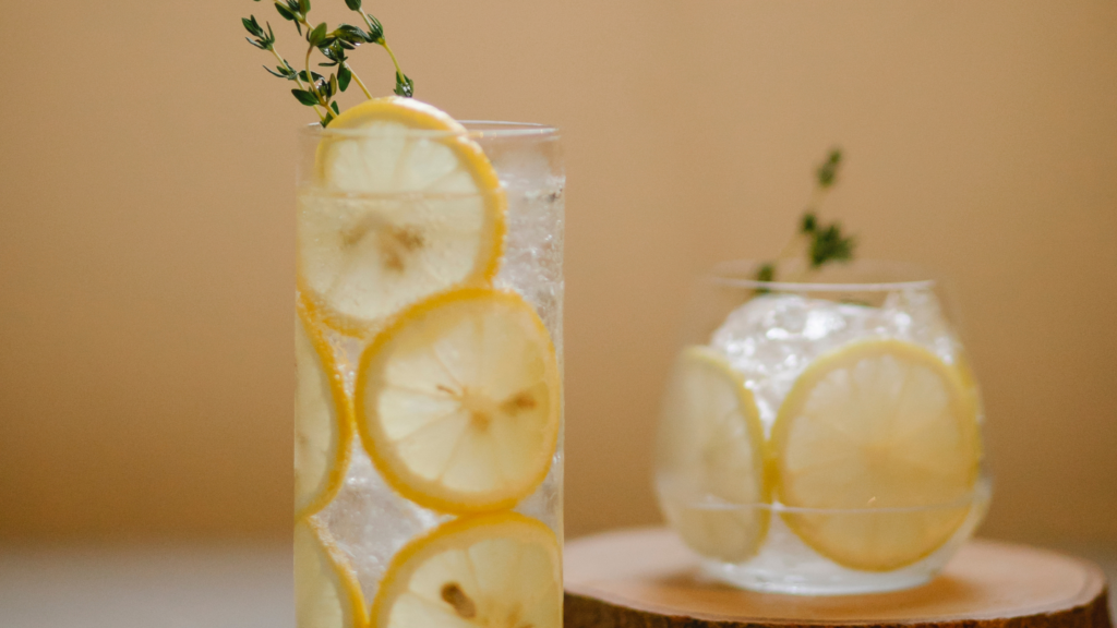 Lemon water to increase focus at work